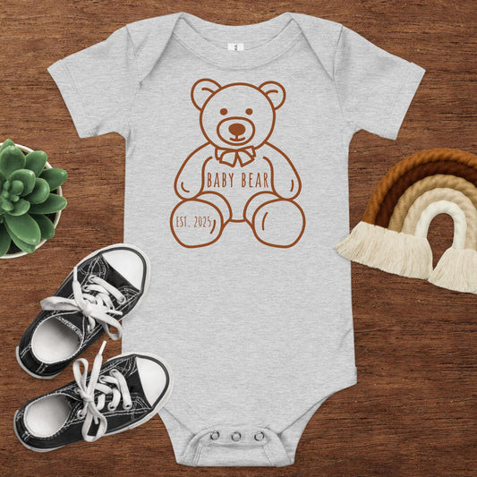 "baby bear est. 2025" - Baby short sleeve one piece